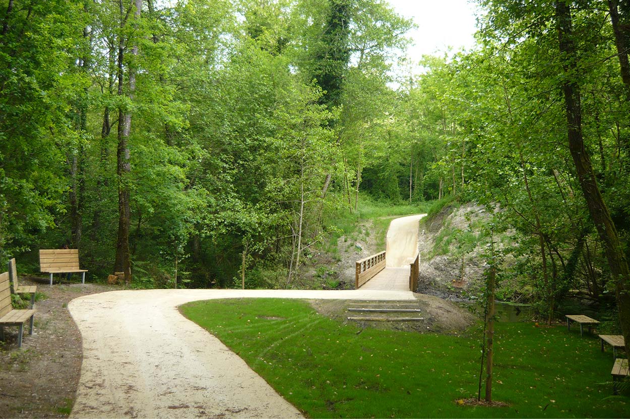 BET VRD Biron, BET VRD Landes, BET VRD Pyrénées, Bureau d’études VRD Biron, Bureau d’études VRD Landes, Bureau d’études VRD Pyrénées, Équipements sportifs Biron, Équipements sportifs Landes, Équipements sportifs Pyrénées, Maitrise d’œuvre VRD Biron, Maitrise d’œuvre VRD Landes, Maitrise d’œuvre VRD Pyrénées, Paysage Biron, Paysage Landes, Paysage Pyrénées, Voirie et réseaux divers Biron, Voirie et réseaux divers Landes, Voirie et réseaux divers Pyrénées